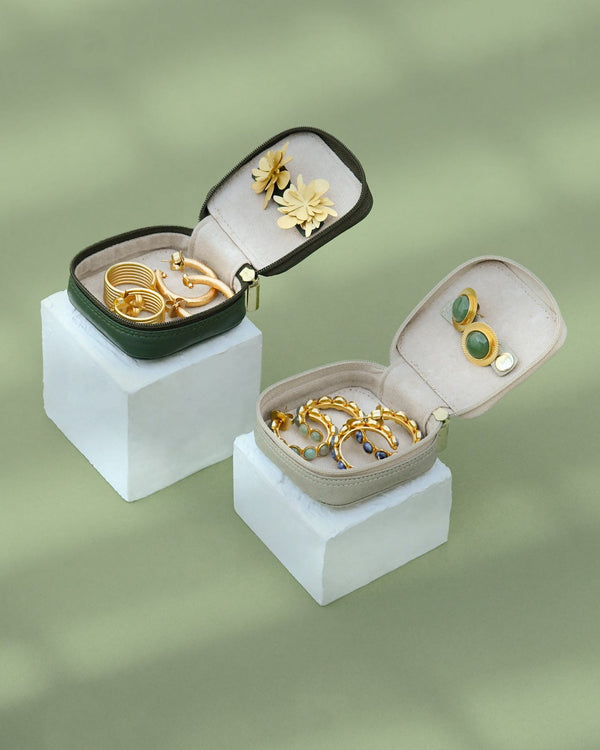 JEWELRY BOX